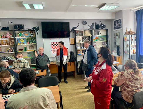 1 апреля в Октябрьском районе Уфы проходил турнир по шашкам среди людей с ограниченными физическими возможностями «Шашки против наркотиков»